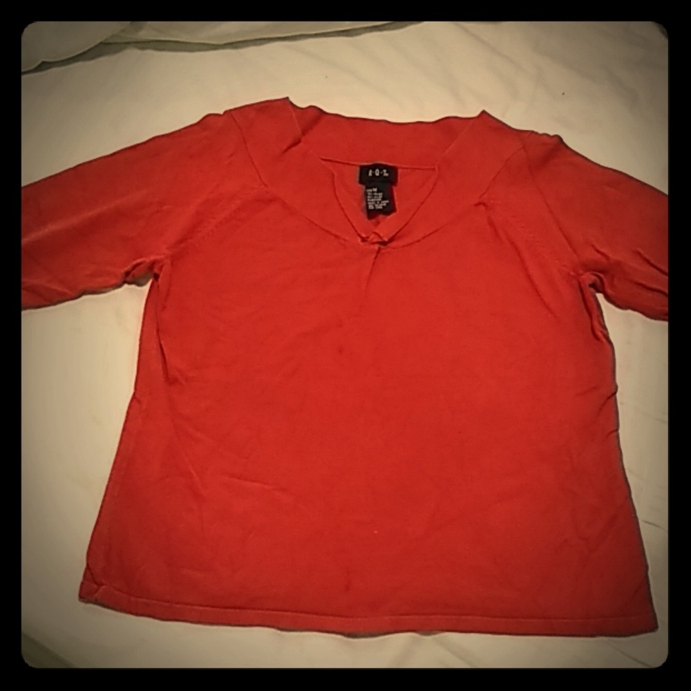 Burnt orange sweater perfect for fall